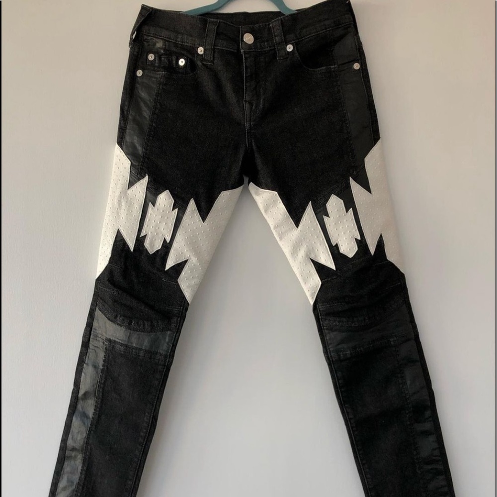 Odyssey jeans